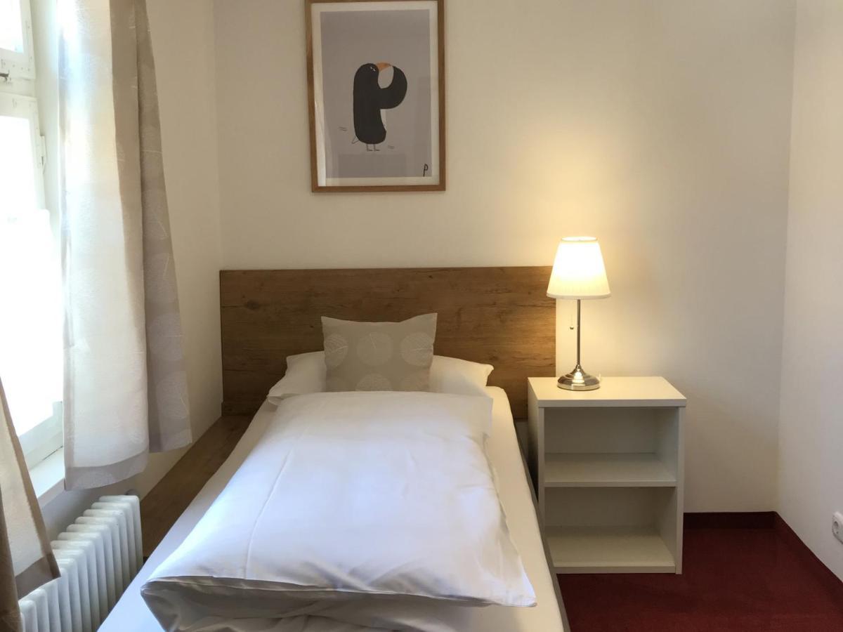 Hotel Hohe Schule Bad Überkingen الغرفة الصورة