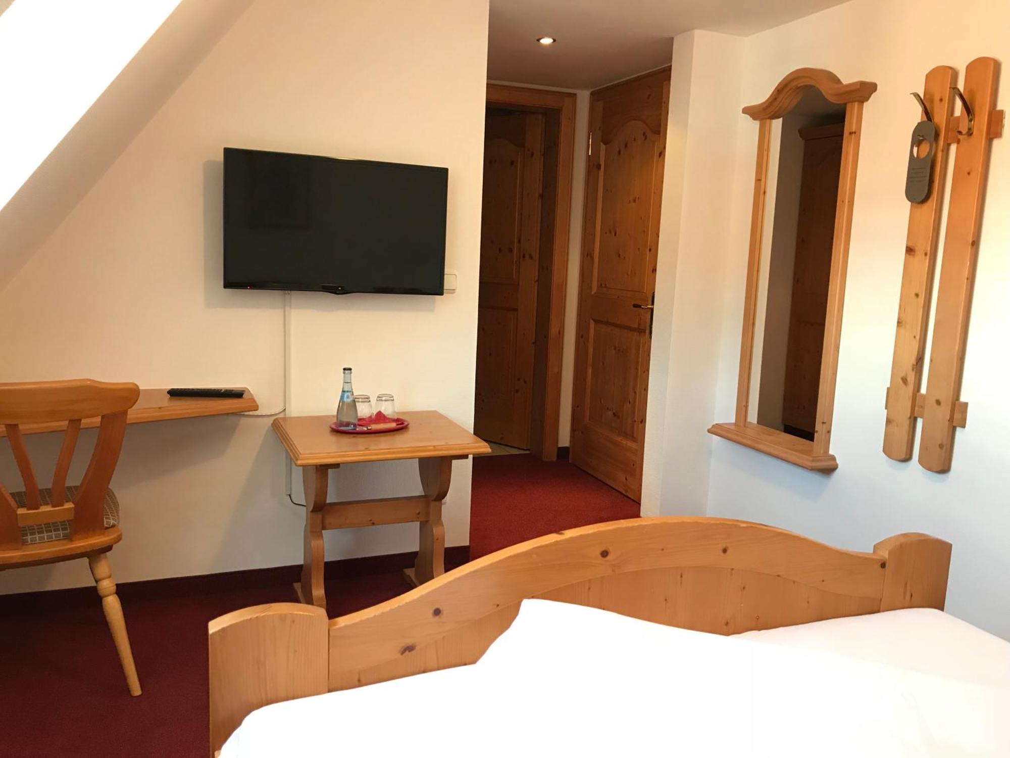 Hotel Hohe Schule Bad Überkingen الغرفة الصورة