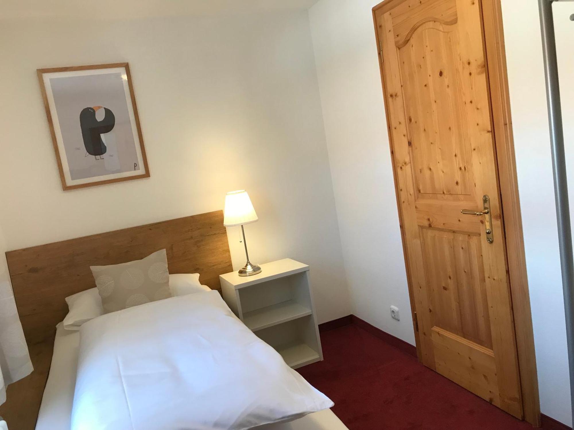 Hotel Hohe Schule Bad Überkingen الغرفة الصورة