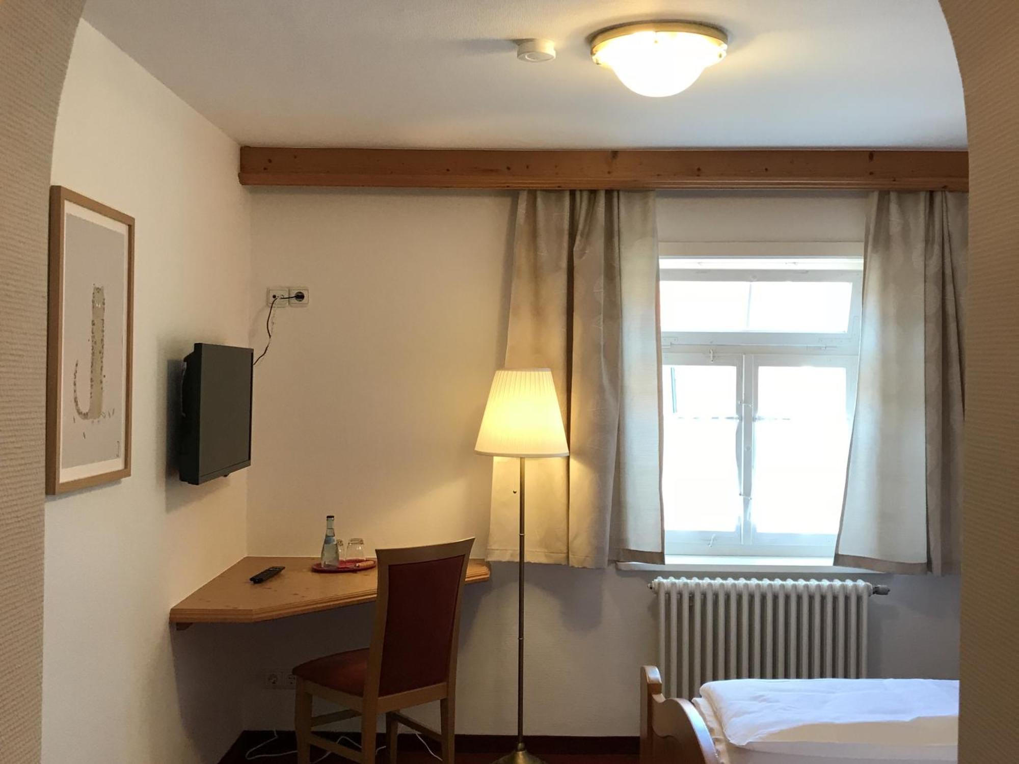 Hotel Hohe Schule Bad Überkingen الغرفة الصورة